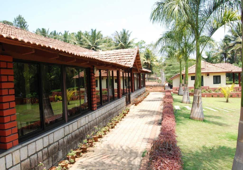 Vihangama Holiday Retreat Tirthahalli ภายนอก รูปภาพ